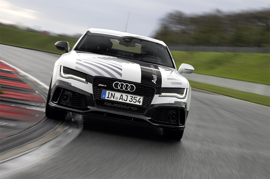 Følg den førerløse Audi RS 7 på Hockenheim
(Foto: Audi)